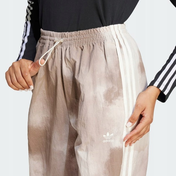 Adidas Beżowe Spodnie Damskie Szerokie ze Ściągaczami z Kieszeniami