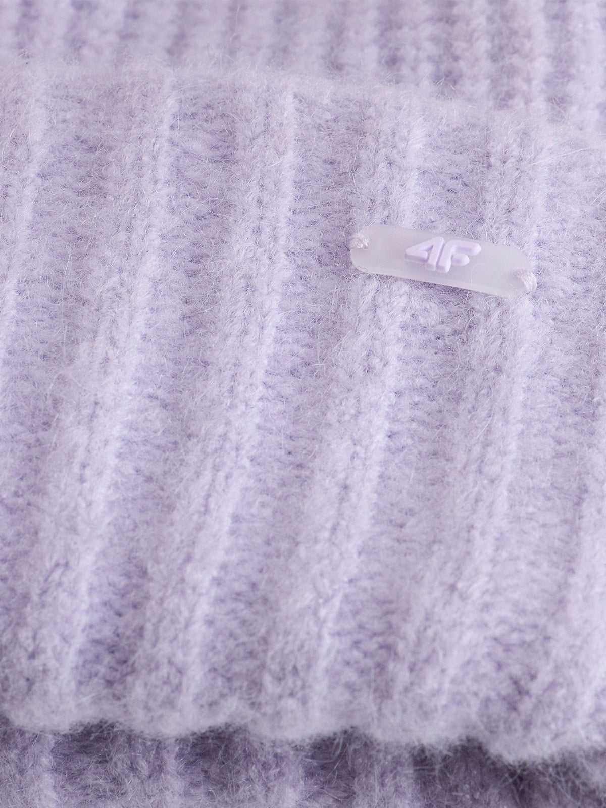 4F Liliowa Czapka Damska Zimowa Naszywka Logo Beanie Ciepła Onesize