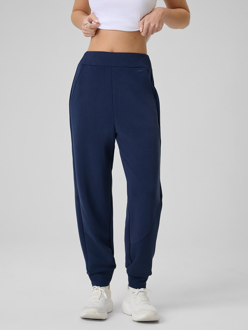 Spodnie Damskie 4F 4FWSS26TTROF1410 Sportowe Granatowe Modal