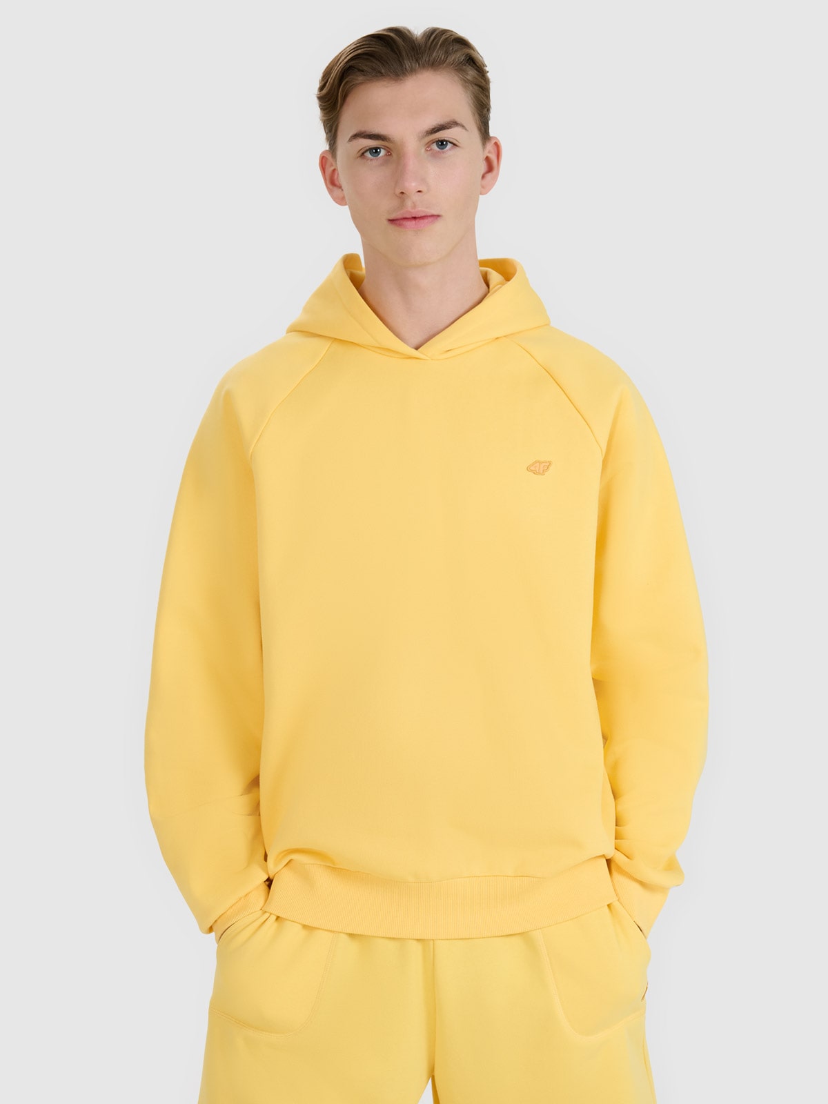 4F Żółta Bluza Sportowa z Kapturem Przez Głowę Oversize Unisex