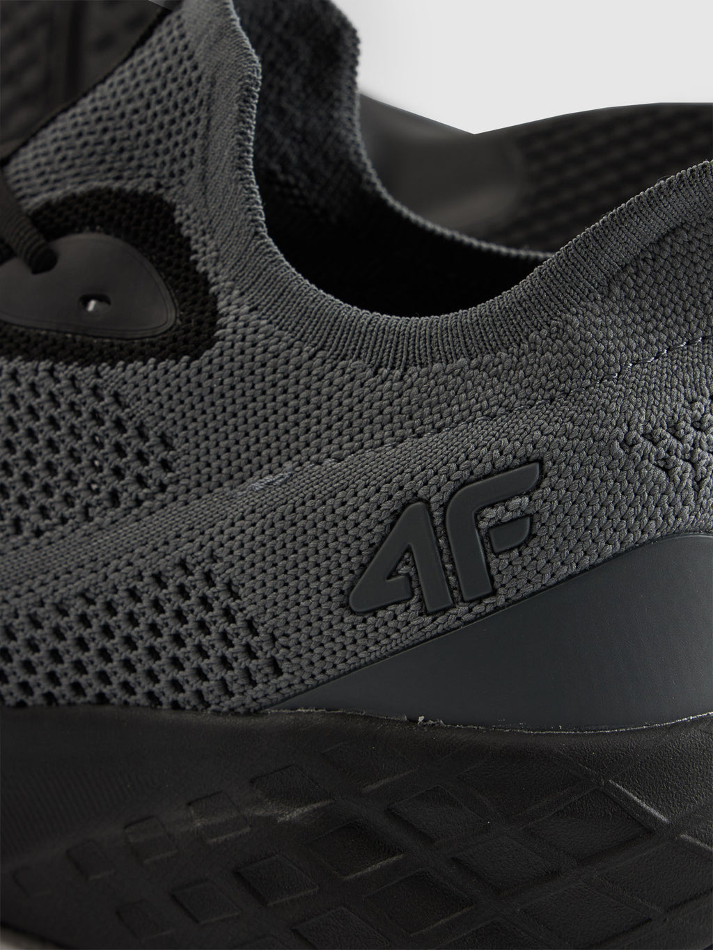 Buty Męskie 4F M014 Sneakersy Czarne Wsuwane Niskie Sportowe
