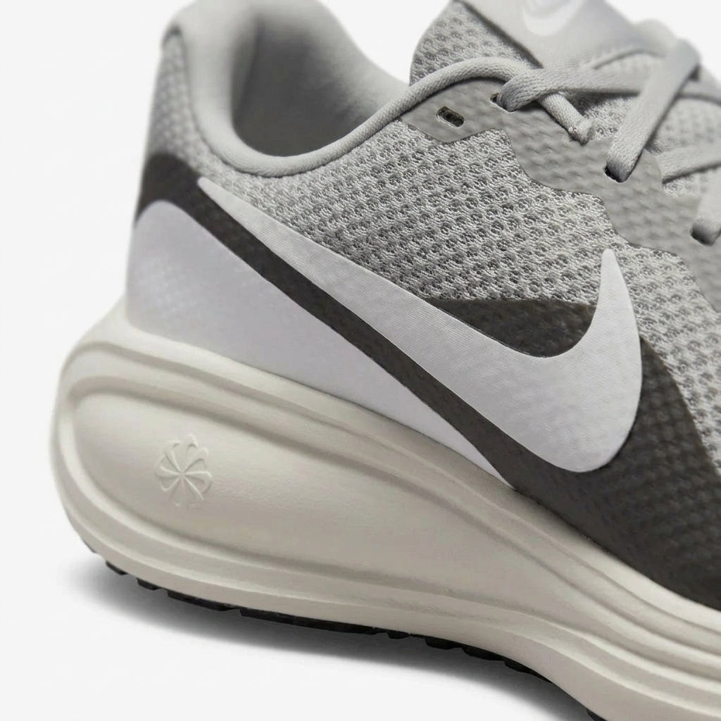 Buty Damskie Biegowe Nike Revolution 8 Khaki Szare