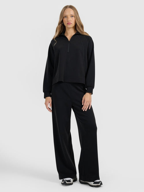 4F Czarny Komplet Damski Bluza Spodnie z Kapturem Modal Regular Fit