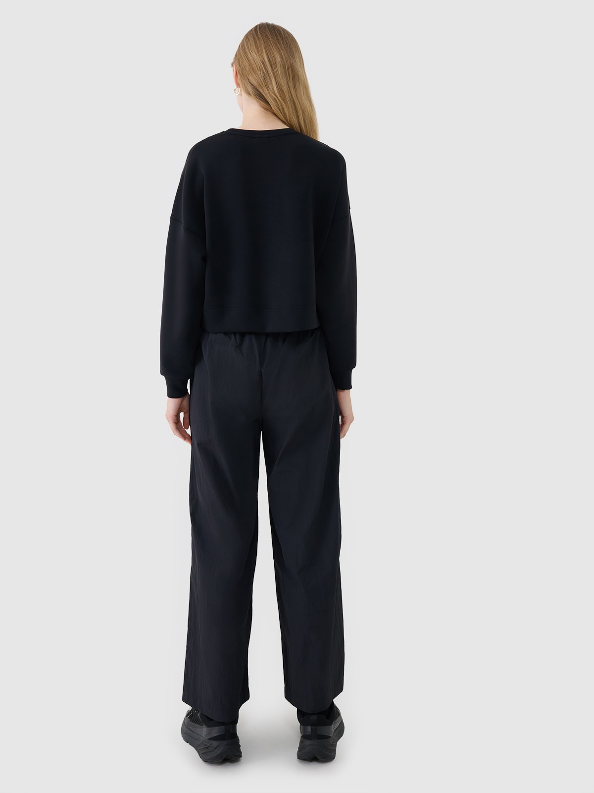 Bluza Damska 4F F1576 Sportowa Czarna Modal Dresowa