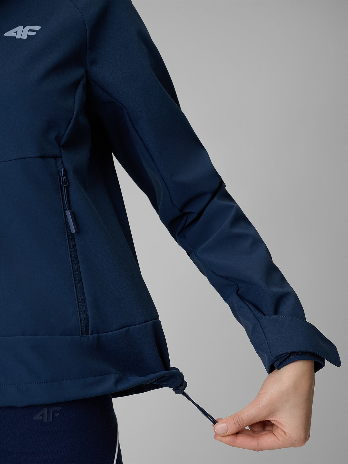 Kurtka Damska 4F F546 Softshell Granatowa Długi Rękaw Membrana