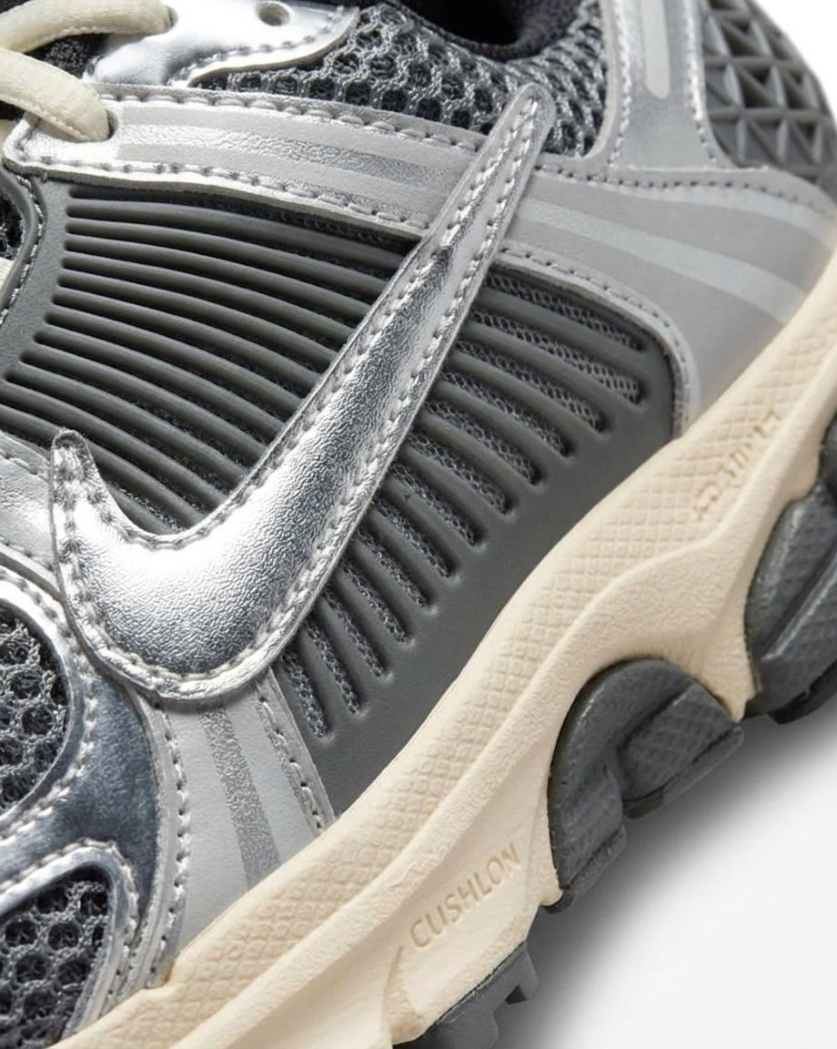 Buty Damskie Nike Vomero 5 GS Sportowe Szare Chrom