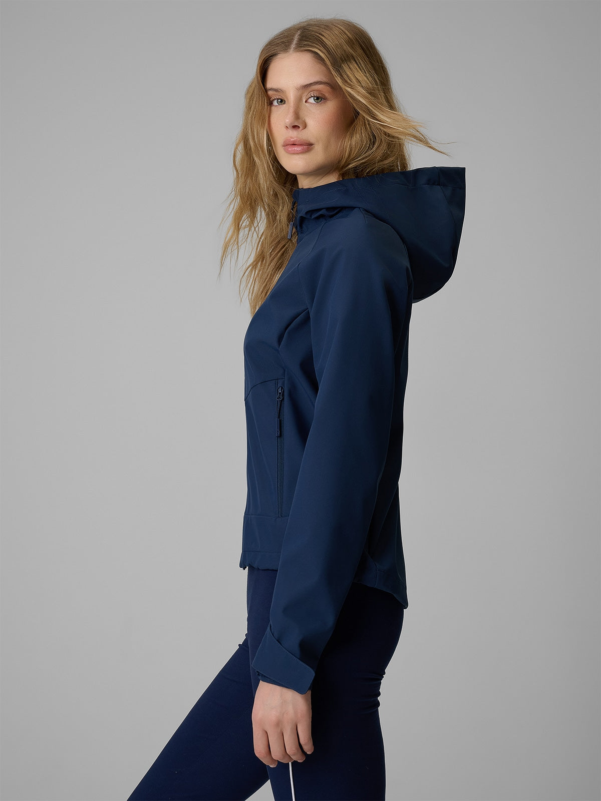 Kurtka Damska 4F F546 Softshell Granatowa Długi Rękaw Membrana