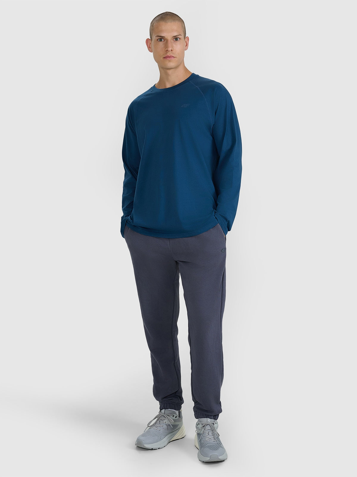 4F Granatowy Longsleeve Bluzka na Długi Rękaw Gładka Nadruk Logo Oversize
