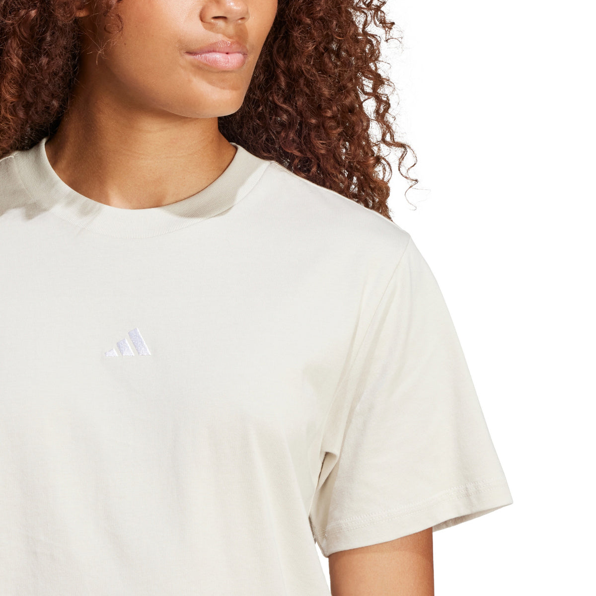 Adidas Beżowa Bluzka Damska T-shirt na Krótki Rękaw Logo Haft JI6079