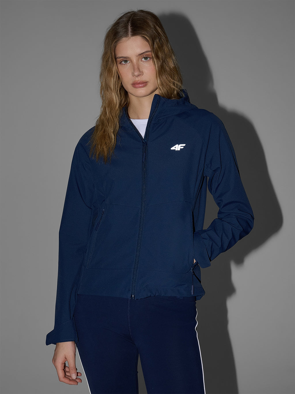 Kurtka Damska 4F F546 Softshell Granatowa Długi Rękaw Membrana
