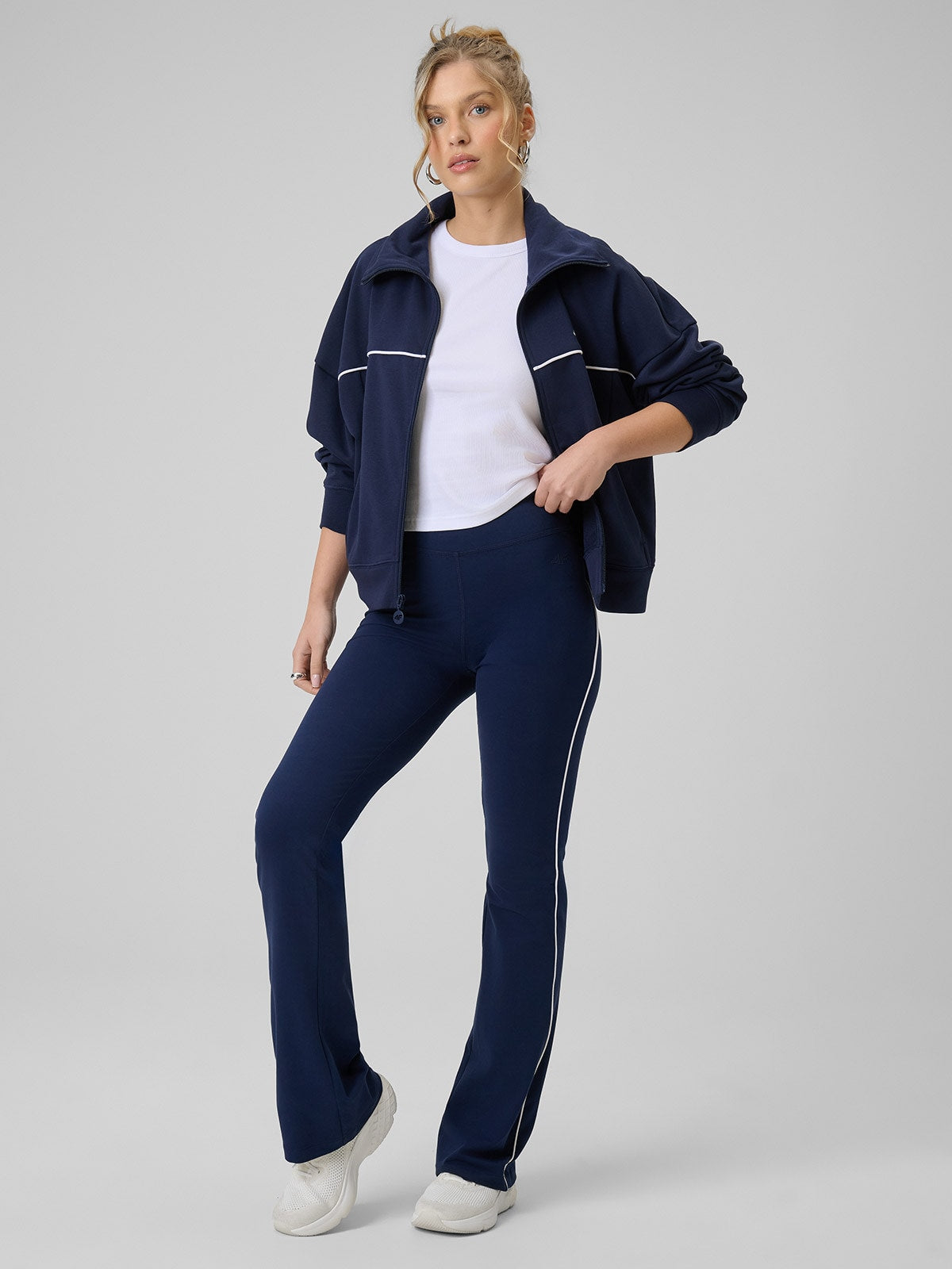Legginsy Damskie 4F CAS F260 Sportowe Granatowe Wysoki Stan