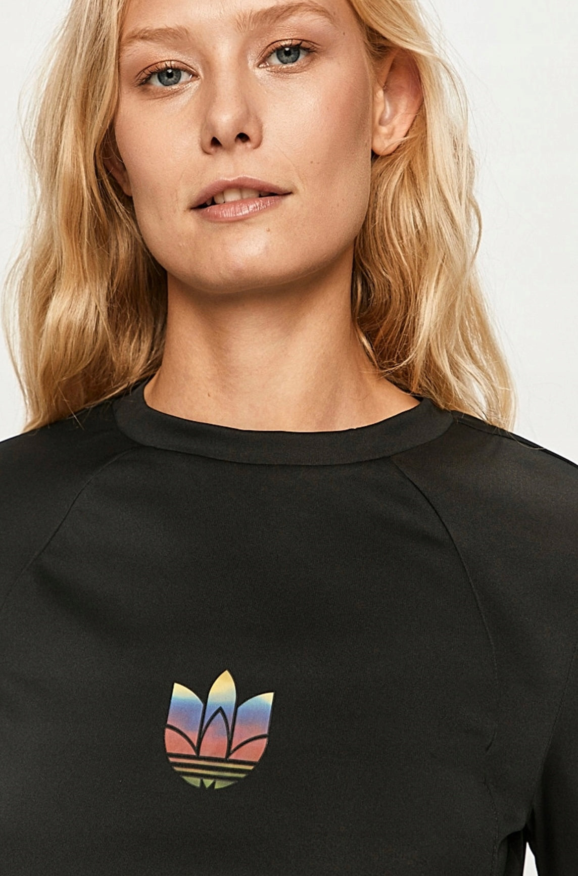 Adidas Czarna Bluzka Damska Sportowy T-shirt z Logo Obcisły GD2266 r. S
