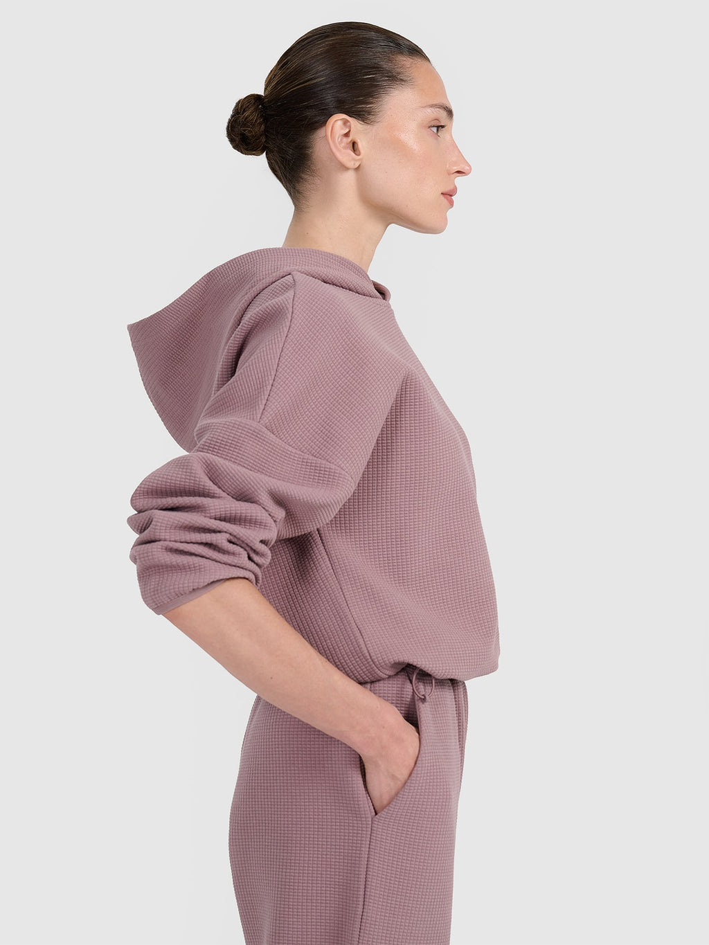 Bluza Damska 4F F1847 Dresowa Brązowa Kaptur Waflowa Dzianina