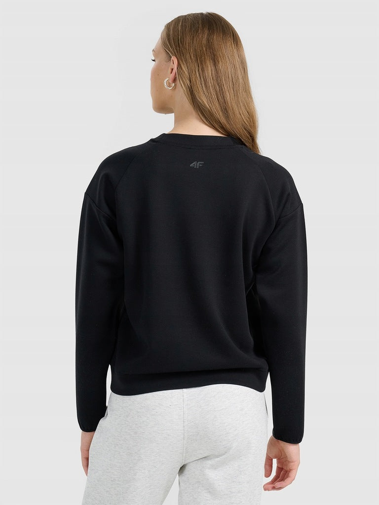 4F Czarna Bluza Damska Sportowa Przez Głowę Bez Kaptura Modal Regular Fit