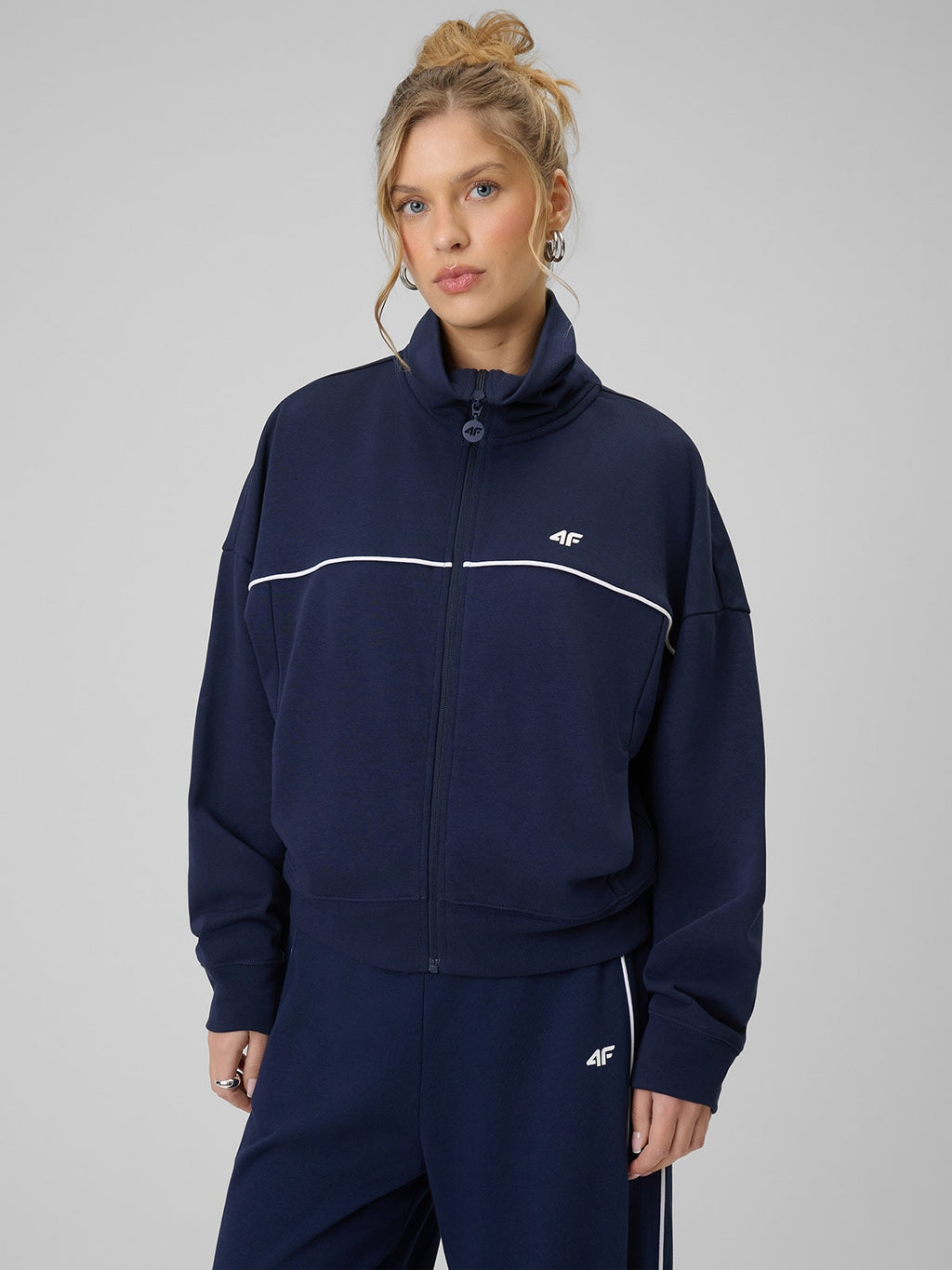 Bluza Damska 4F F2174 Sportowa Granatowa Regular Dresowa Rozpinana