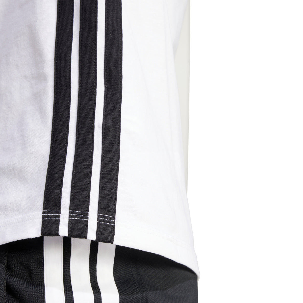 Koszulka Damska Adidas Essentials 3-Stripes Biała JD0844