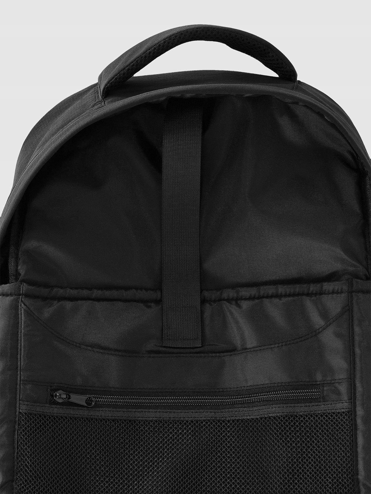 4F Czarny Plecak Męski Sportowy Miejski Kieszonka na Laptopa 18L Backpack